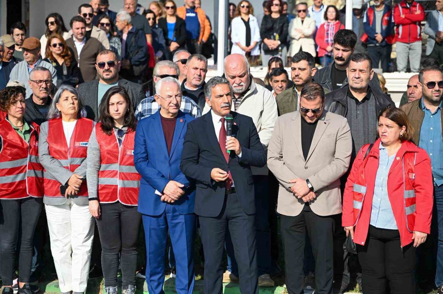 gemlikte-durdurulan-kafe-insaati-tartismalara-yol-acti