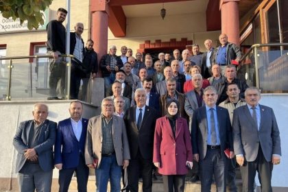 golpazari-kaymakami-kilic-muhtarlarla-bir-araya-geldi