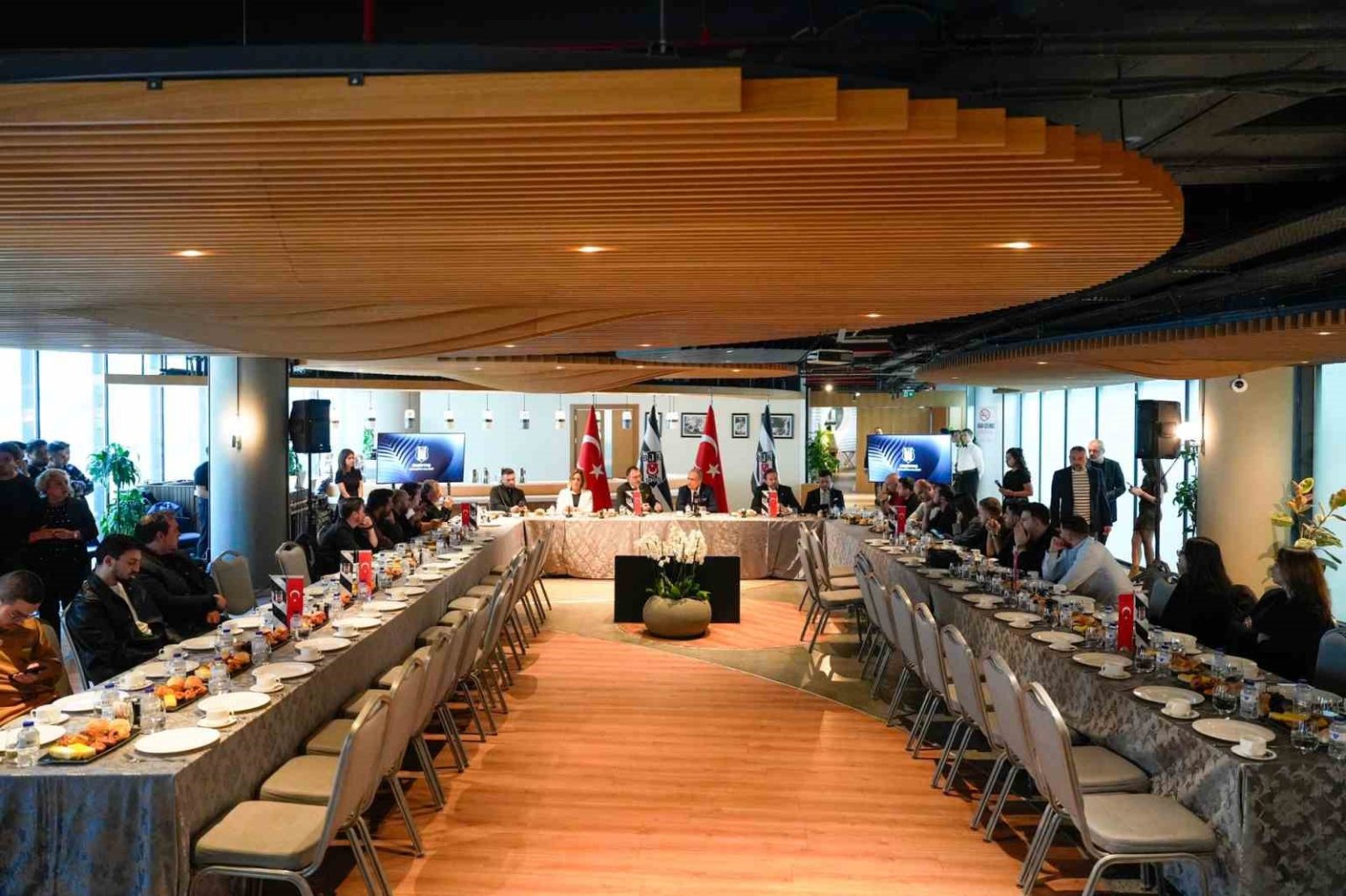 hakan-daltaban-camiada-en-onemli-eksiklik-birlik-ve-beraberlik