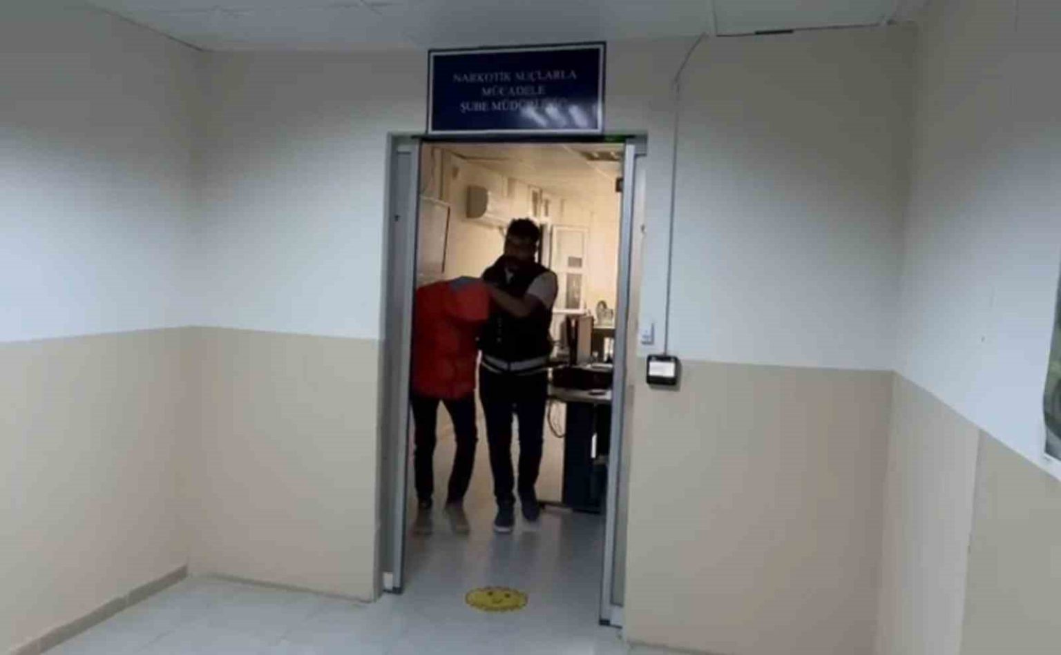 hatayda-11-yil-hapis-cezasi-ile-aranan-uyusturucu-taciri-tutuklandi