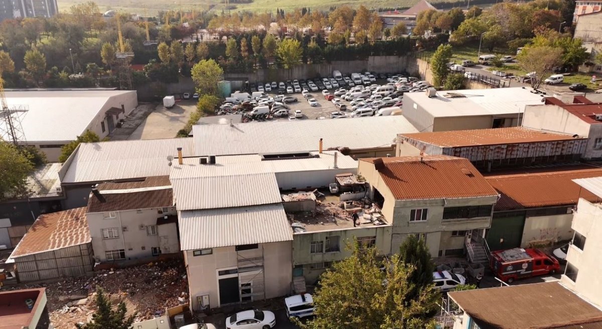 kucukcekmecede-patlamanin-yasandigi-yer-makarna-imalathanesi-cikti