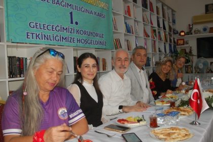 mersinde-bagimliliga-karsi-pedallar-gelecek-icin-donecek