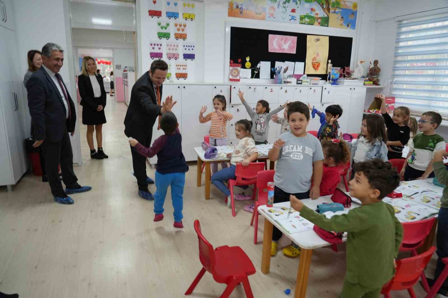 okul-oncesi-egitimde-brans-ogretmeni-gorevlendirme-uygulamasi-muglada-basladi