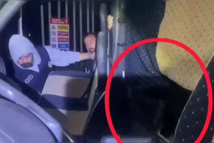 polisin-kimse-var-mi-sorusunun-yanitsiz-kaldigi-kamyondan-31-kacak-gocmen-cikti