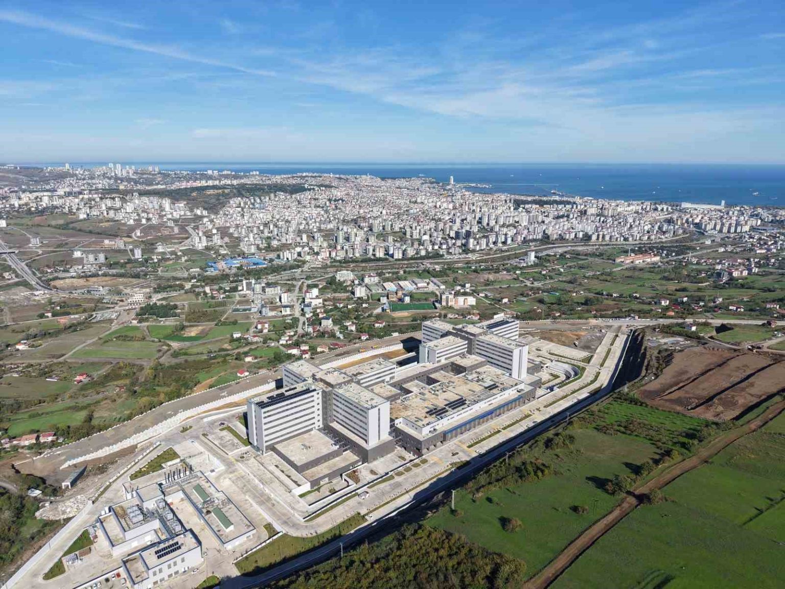 samsunun-saglik-devinde-geri-sayim-basladi-sehir-hastanesi-kapilarini-acmaya-hazirlaniyor