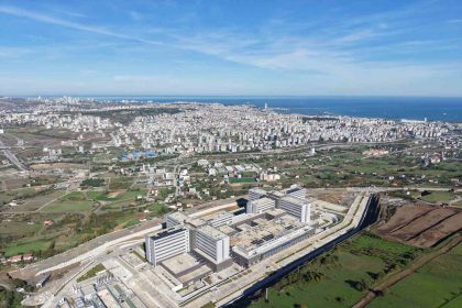 samsunun-saglik-devinde-geri-sayim-basladi-sehir-hastanesi-kapilarini-acmaya-hazirlaniyor