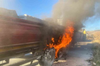 seyir-halindeki-tirda-cikan-yangin-korkuttu