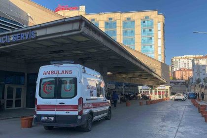 siirtteki-oldurulen-2-kisi-topraga-verildi