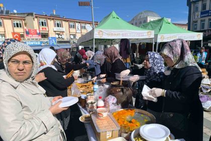 suhutta-gazze-icin-hayir-carsisi