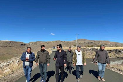 susuzda-koy-yollari-beton-oluyor