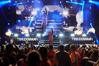 tarsusta-cumhuriyet-coskusu-sefo-konseriyle-zirveye-ulasti