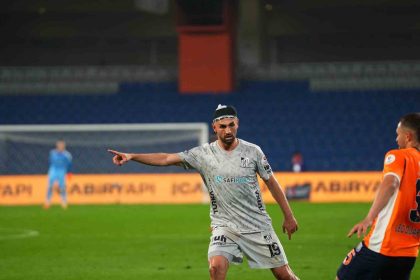 trendyol-super-lig-rams-basaksehir-1-kocaelispor-0-mac-sonucu