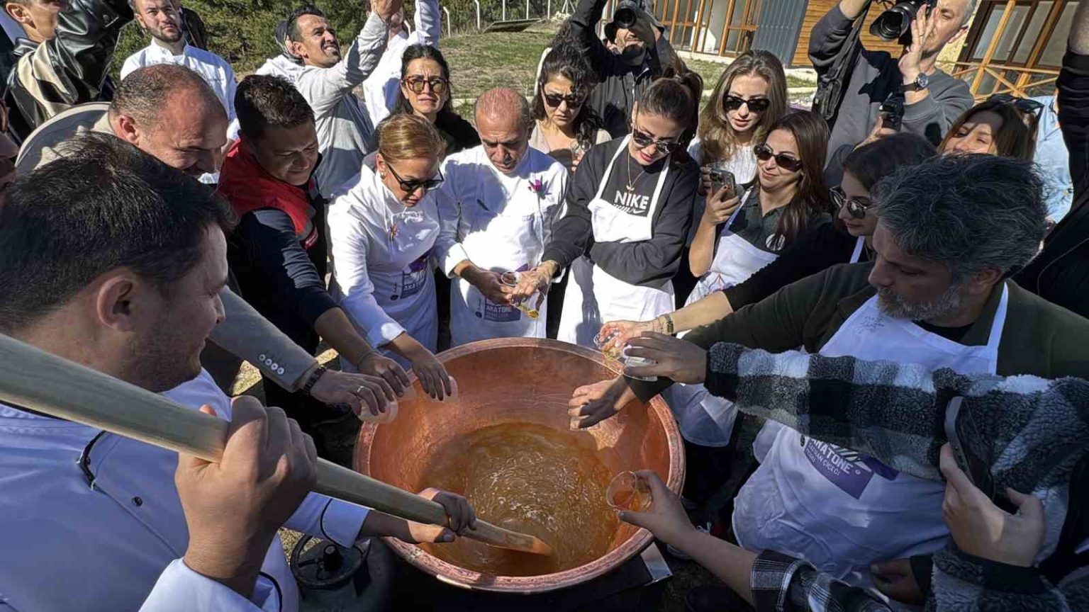 anadoludakiler-projesinin-ilk-imeci-agi-dunyanin-en-pahali-baharati-safran-oldu