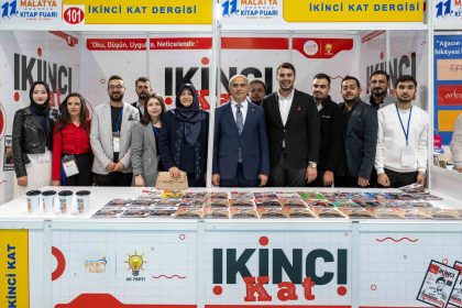 baskan-er-malatya-anadolu-kitap-ve-kultur-fuarinda-stantlari-gezdi