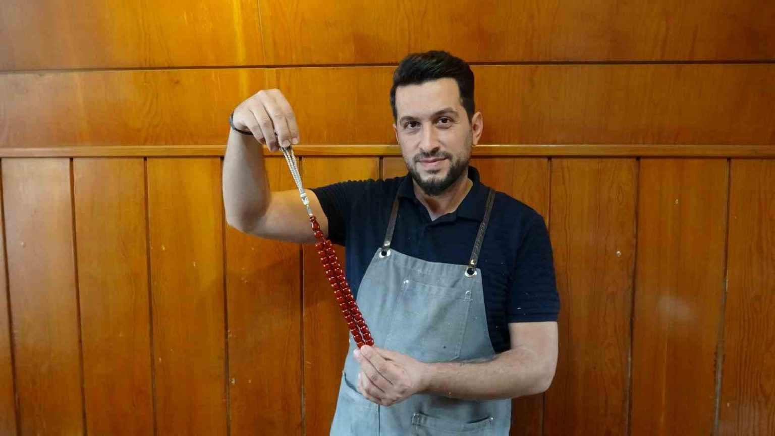 bu-tespihlerin-fiyati-dudak-ucuklatiyor