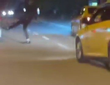 bursada-korsan-tasimacilik-yapan-surucuyu-taksiciler-kovaladi