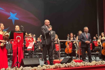 cumhuriyet-bayrami-konseri-gerceklestirildi