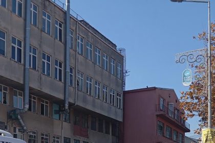 eyupsultanda-marketten-kucuk-cocugu-kacirmak-isteyen-sahis-gozaltina-alindi