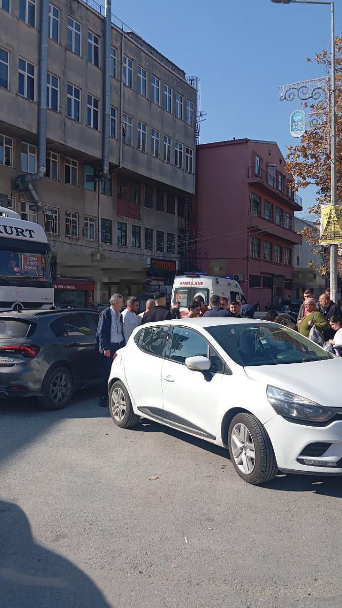 eyupsultanda-marketten-kucuk-cocugu-kacirmak-isteyen-sahis-gozaltina-alindi