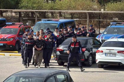 feto-suphelileri-denizde-yakalandi