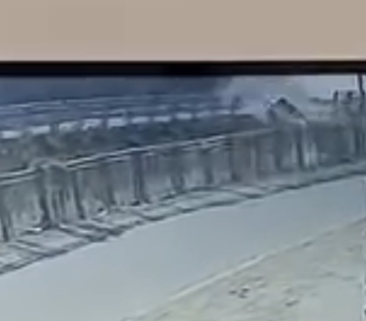 hafif-ticari-arac-sulama-kanalina-uctu-o-anlar-kamerada