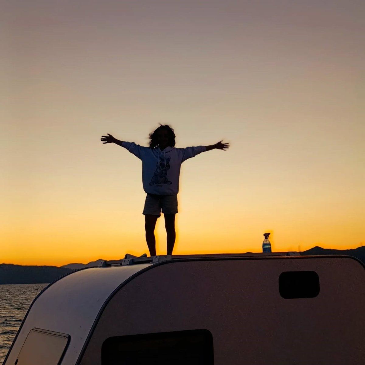 istanbulun-yogunlugundan-bunalan-aile-sehri-terk-edip-dogada-yasamaya-basladi