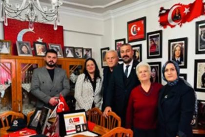 mhp-edirne-teskilati-sehit-ailelerinin-evine-misafir-oldu