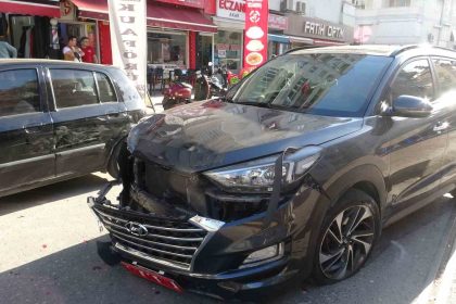 muratpasa-kaymakami-trafik-kazasinda-yaralandi