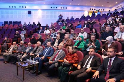 prof-dr-orhan-okay-belgeselinin-ilk-gosterimi-ataturk-universitesinde-gerceklesti