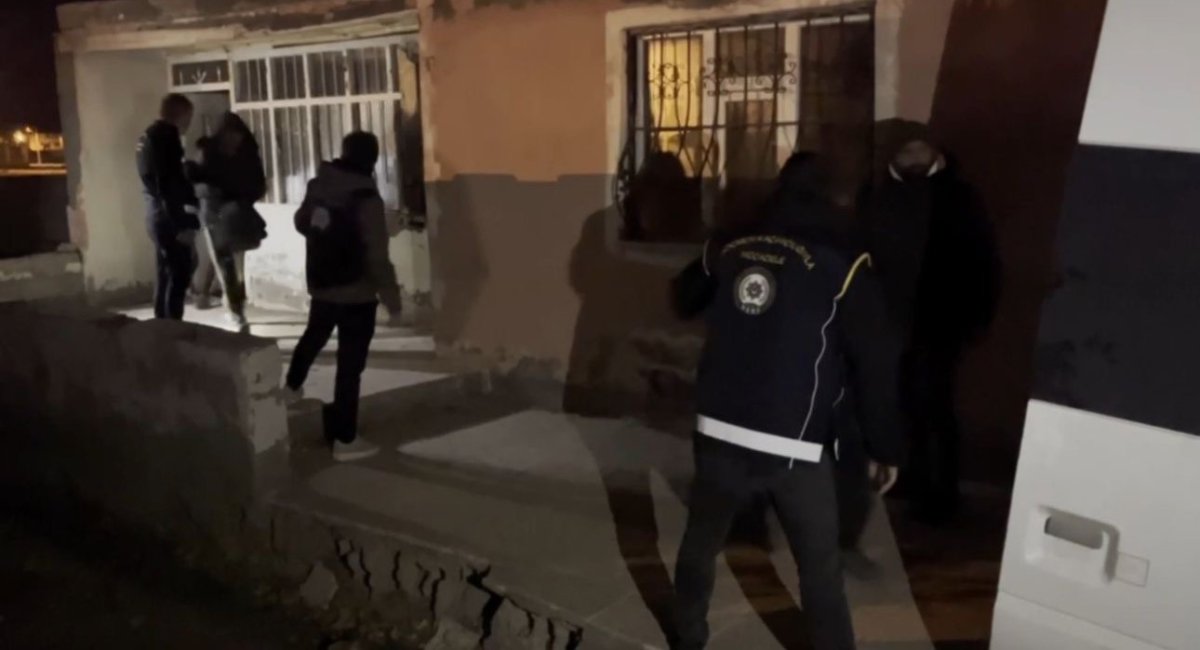 sinirda-nefes-kesen-operasyon-24-duzensiz-gocmen-yakalandi