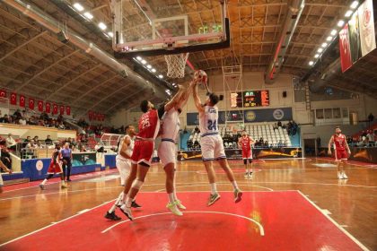 tbl-kocaeli-bsb-kagitspor-93-pizzabulls-cedi-osman-basketbol-78