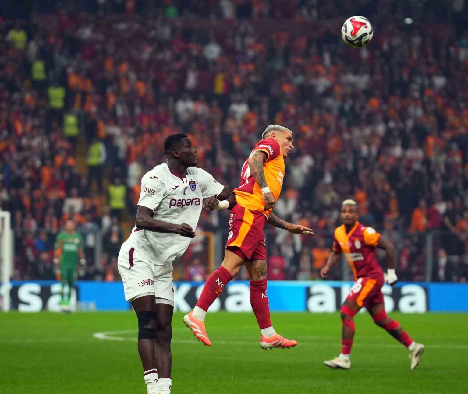 trendyol-super-lig-galatasaray-0-trabzonspor-0-mac-devam-ediyor