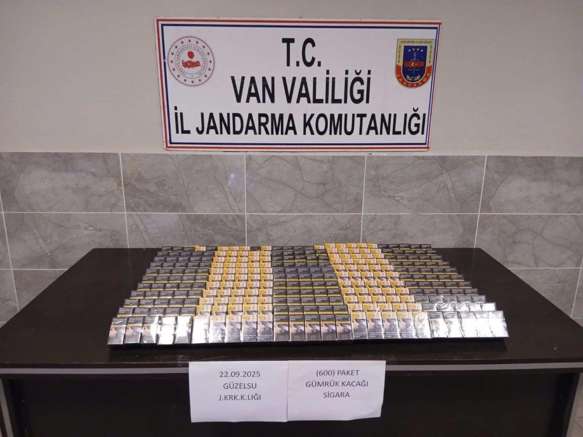 vanda-kacak-sigara-ve-malzeme-ele-gecirildi