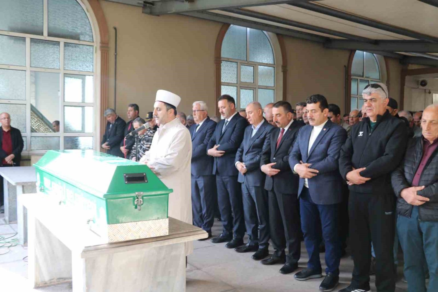 ak-parti-genel-baskanvekili-efkan-alanin-aci-gunu