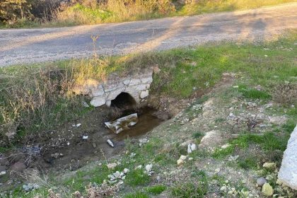 canakkalede-bos-arazide-bebek-cesedi-bulundu