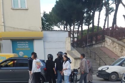 denizlide-iki-motosiklet-carpisti-2-yarali