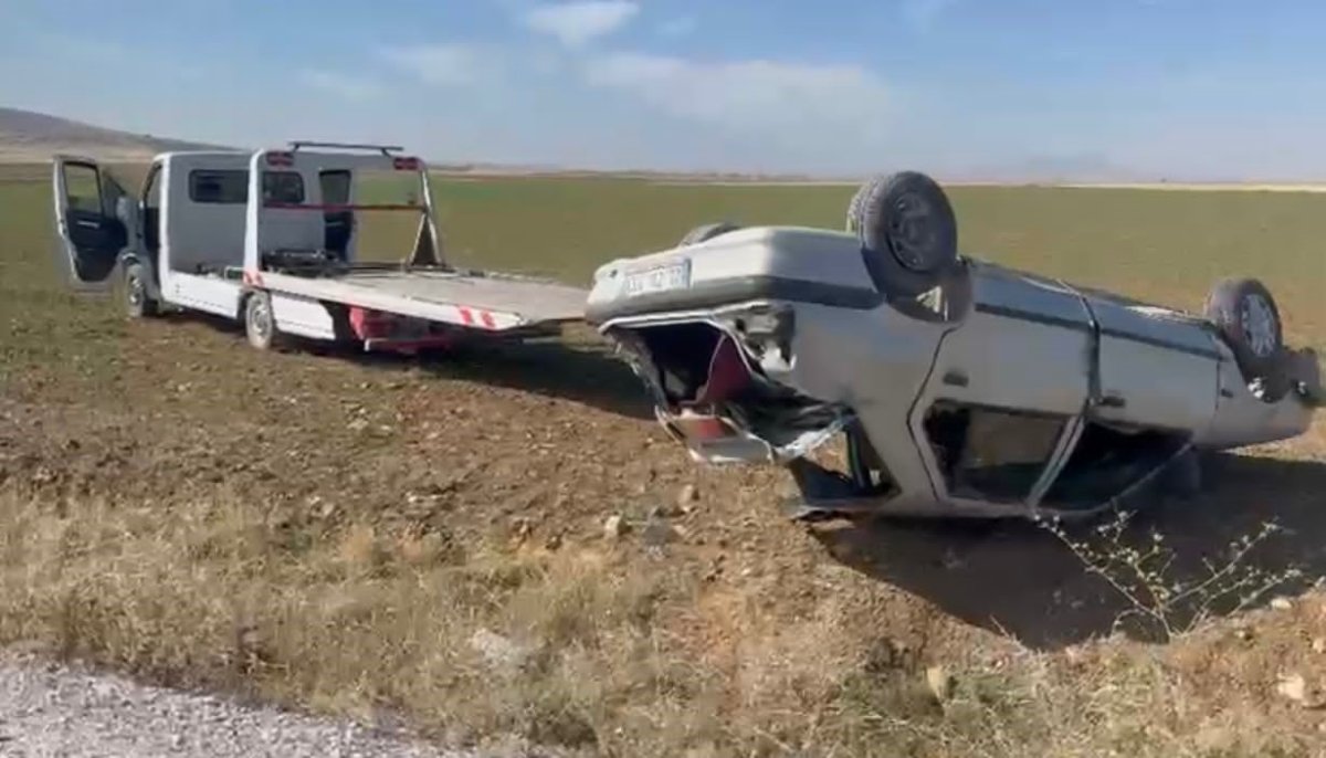 devrilen-otomobilin-surucusu-yaralandi