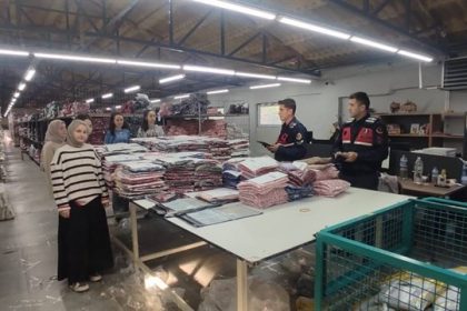 jandarmadan-kadinlara-kades-ile-uyuma-anlatildi