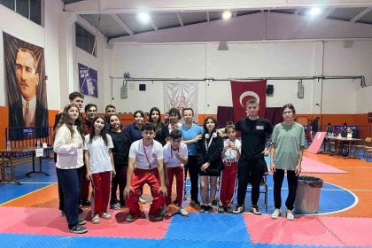 sarigolde-kick-boks-turnuvasina-yogun-ilgi