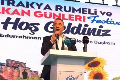 sultangazide-trakya-rumeli-ve-balkan-gunleri-festivali-protokol-toreni-duzenlendi