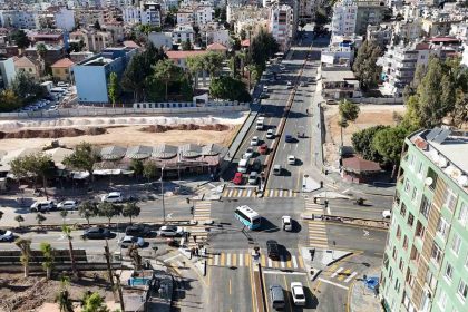 tarsusta-kavsak-duzenlemesi-ile-trafik-nefes-aldi