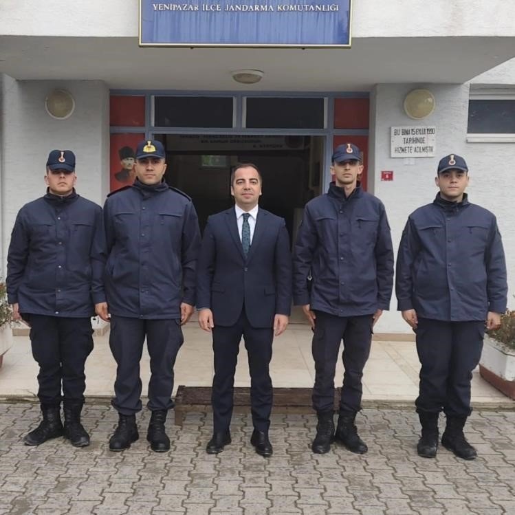 yenipazar-kaymakami-ucardan-jandarma-personeline-destek