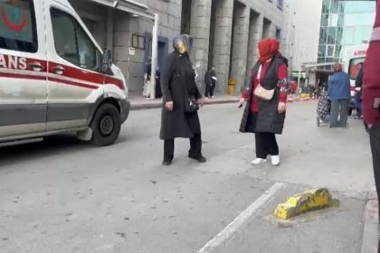 20-yasindaki-kiz-erkek-arkadasi-tarafindan-45-bicak-darbesiyle-olduruldu