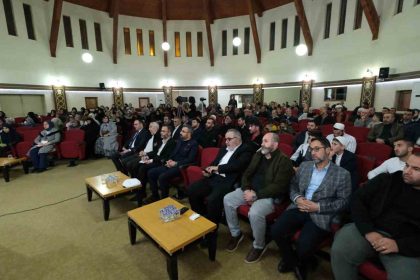 aile-okulunda-tesettur-ve-mahremiyet-ele-alindi