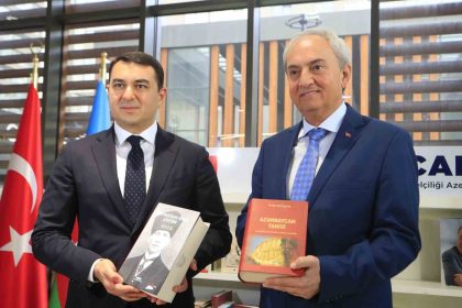 antalyada-azerbaycan-ile-kardeslik-baglari-kulturle-gucleniyor