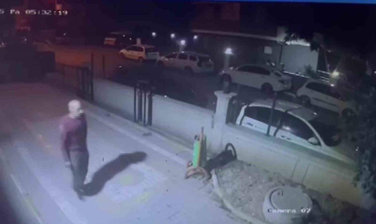 apartman-otoparkindan-bisiklet-caldi