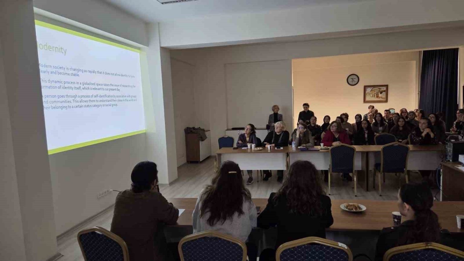 barude-ukrayna-lviv-ivan-franko-ulusal-universitesi-is-birliginde-uluslararasi-panel-duzenlendi