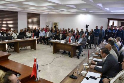 baskan-gunelden-sagduyu-cagrisi