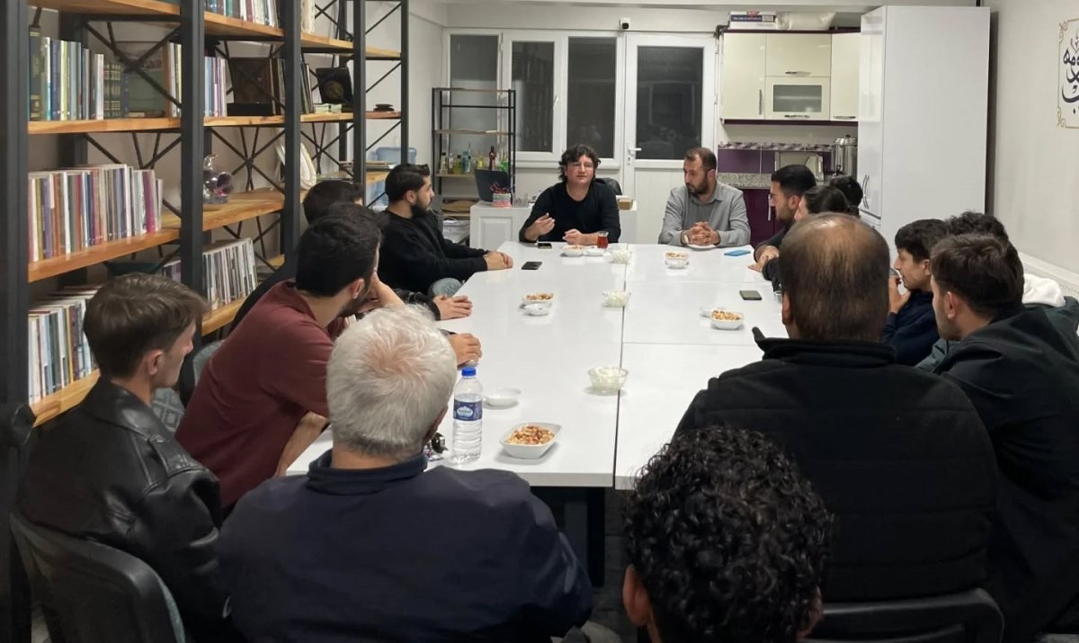 bayburtta-genclik-bulusmalari-programi-devam-ediyor