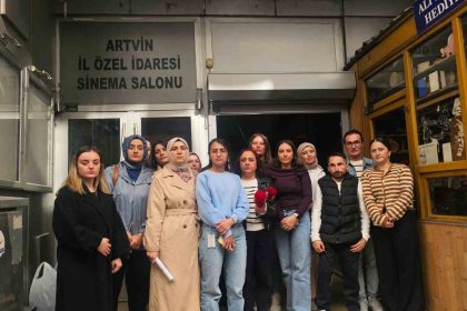 cagri-merkezi-calisanlarindan-gorev-yeri-degisikligine-tepki